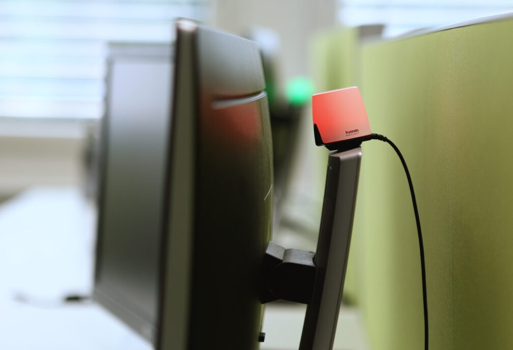 Shared Desk_Light